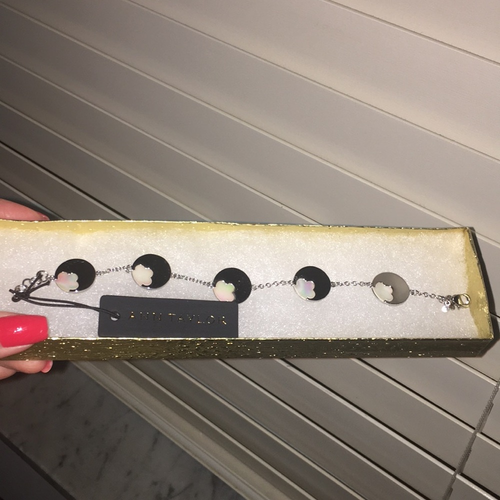 Mother of Pearl Bracelet (with Gift Box)